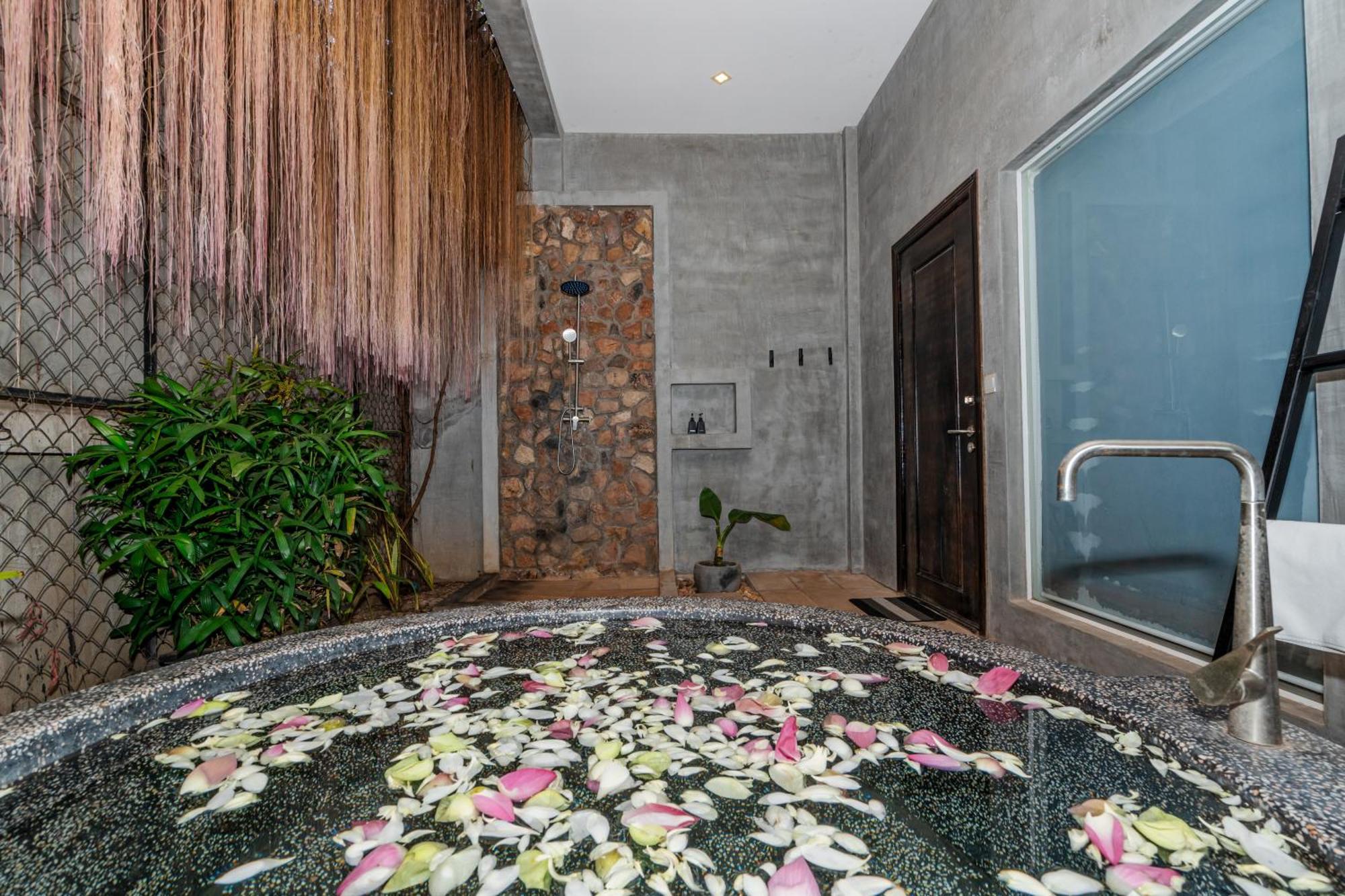 Hotel Angkor Tempora Boutique Siem Reap Exterior foto